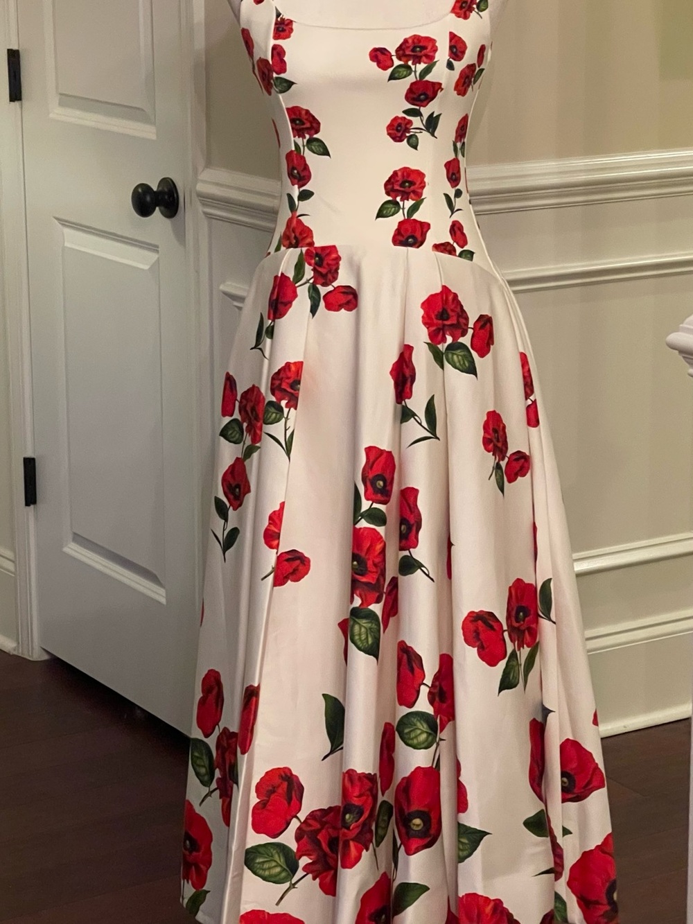 Alice + Olivia Adley Floral Midi Dress In Summer Poppy size 2 NWT - Picture 16 of 16